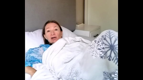 Holiday Morning Bliss: Busty Natural Mature Beauty Shares the Best Gift With You