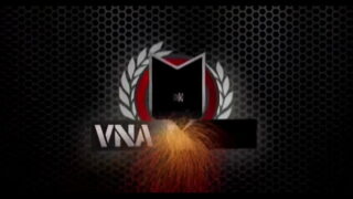 Sara Jay Gets On All Fours & Shakes Her Butt As She Fucks Her Dildo!