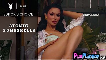 Hot big tits MILF and babes posed naked and sexy girls exposed amazing body