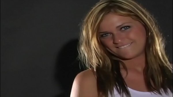 Two Pornstars show what you want to see … all